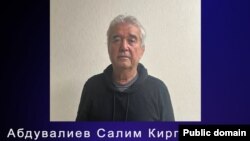 Салим Абдувалиев ўқотар қуролни қонунга хилоф равишда сақлаш (ЖКнинг 248-моддаси)да гумон қилинмоқда.