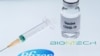 Британия Pfizer ва BioNTech ишлаб чиққан COVID-19 вакцинасини маъқуллаган илк давлат бўлди