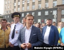 Губернатор Орловской области Андрей Клычков на митинге